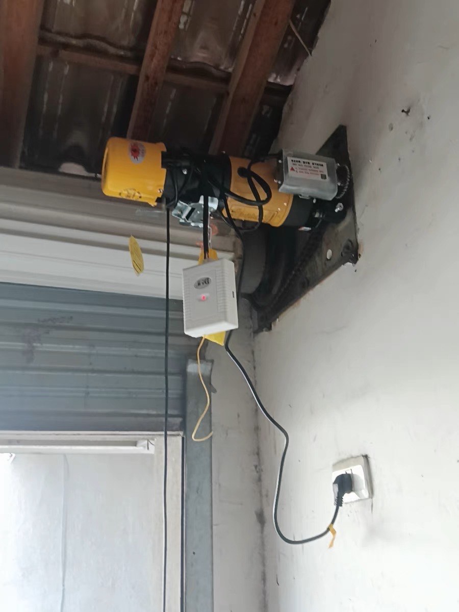 卷簾門卷閘門電機(jī)全套自動車庫門電動遙控開門機(jī)馬達(dá)通用配件